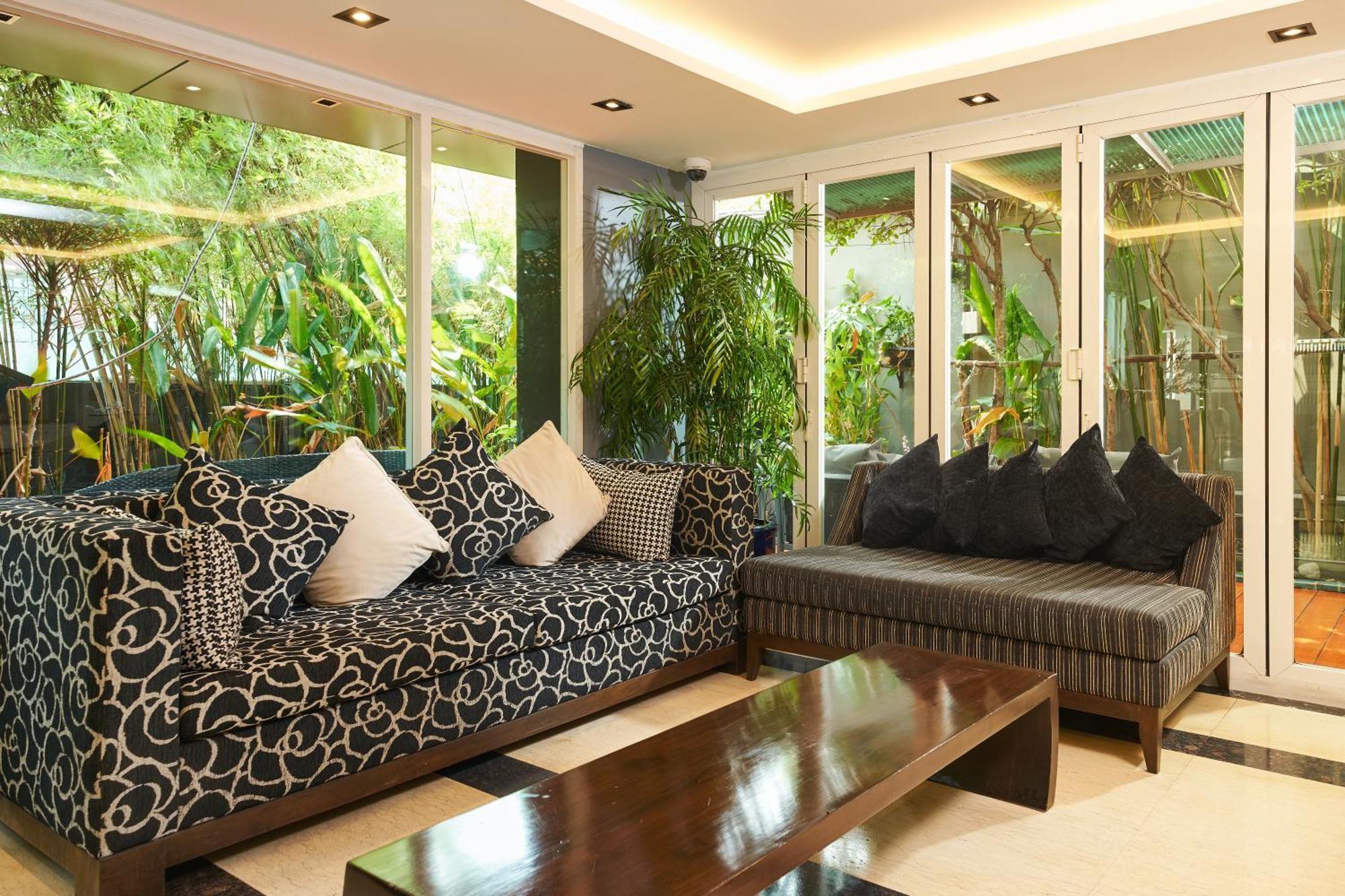 Shine Aparthotels Sukhumvit Thonglor Bangkok Buitenkant foto